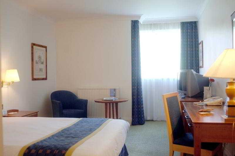 Holiday Inn Leeds-Wakefield M1 Jct40, An Ihg Hotel Room photo